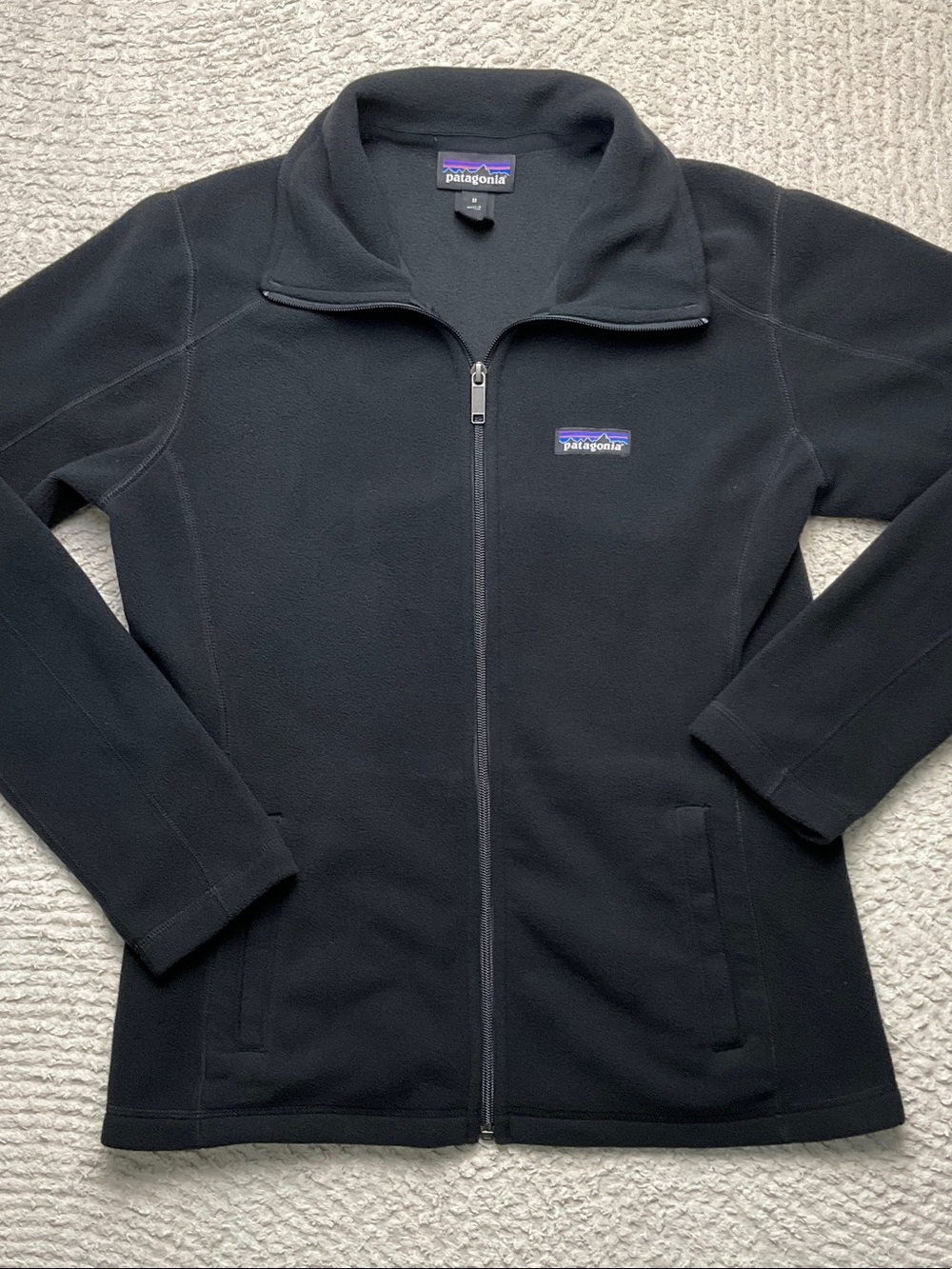 Patagonia W's Micro D® Jacket Style #25415 Black Full-Zip Size Medium
